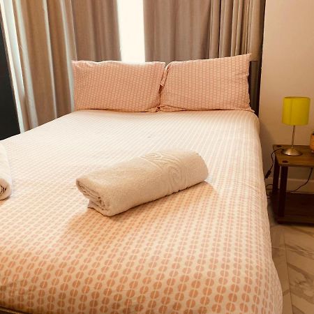 1 Studio Room Near Central Лондон Экстерьер фото